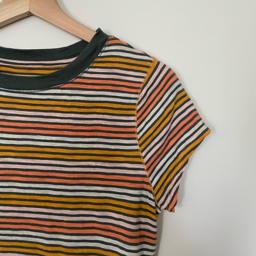 Universal Thread Striped Tee - Picture 2 of 5